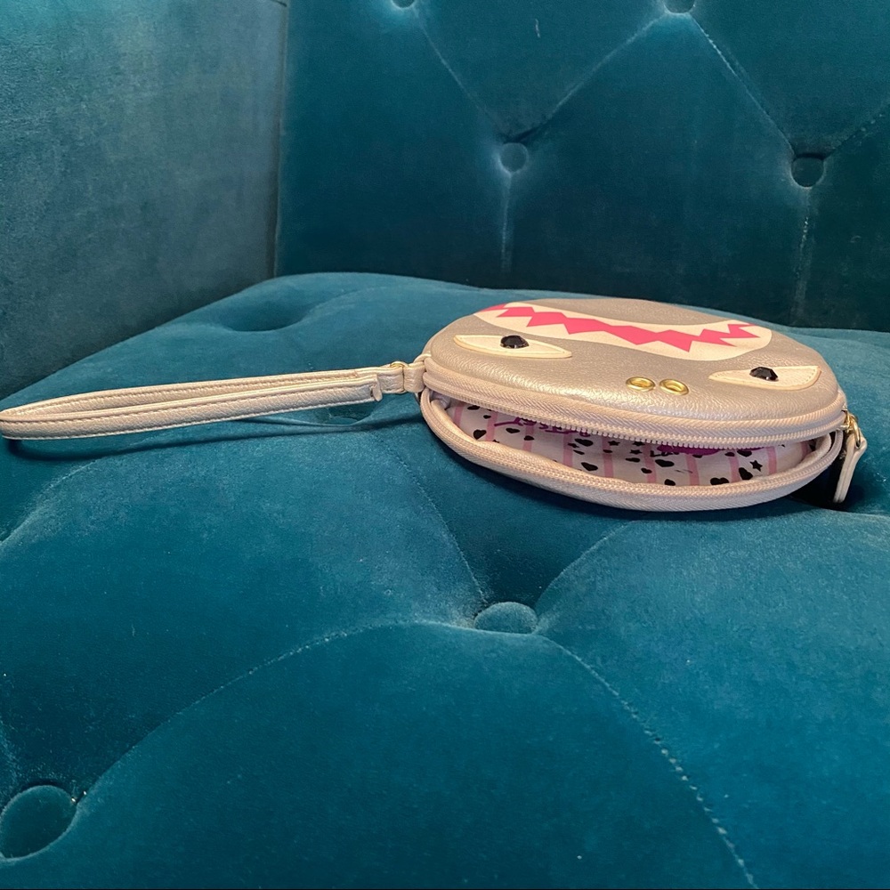 Betsey Johnson Shark Wristlet - Picture 9 of 9